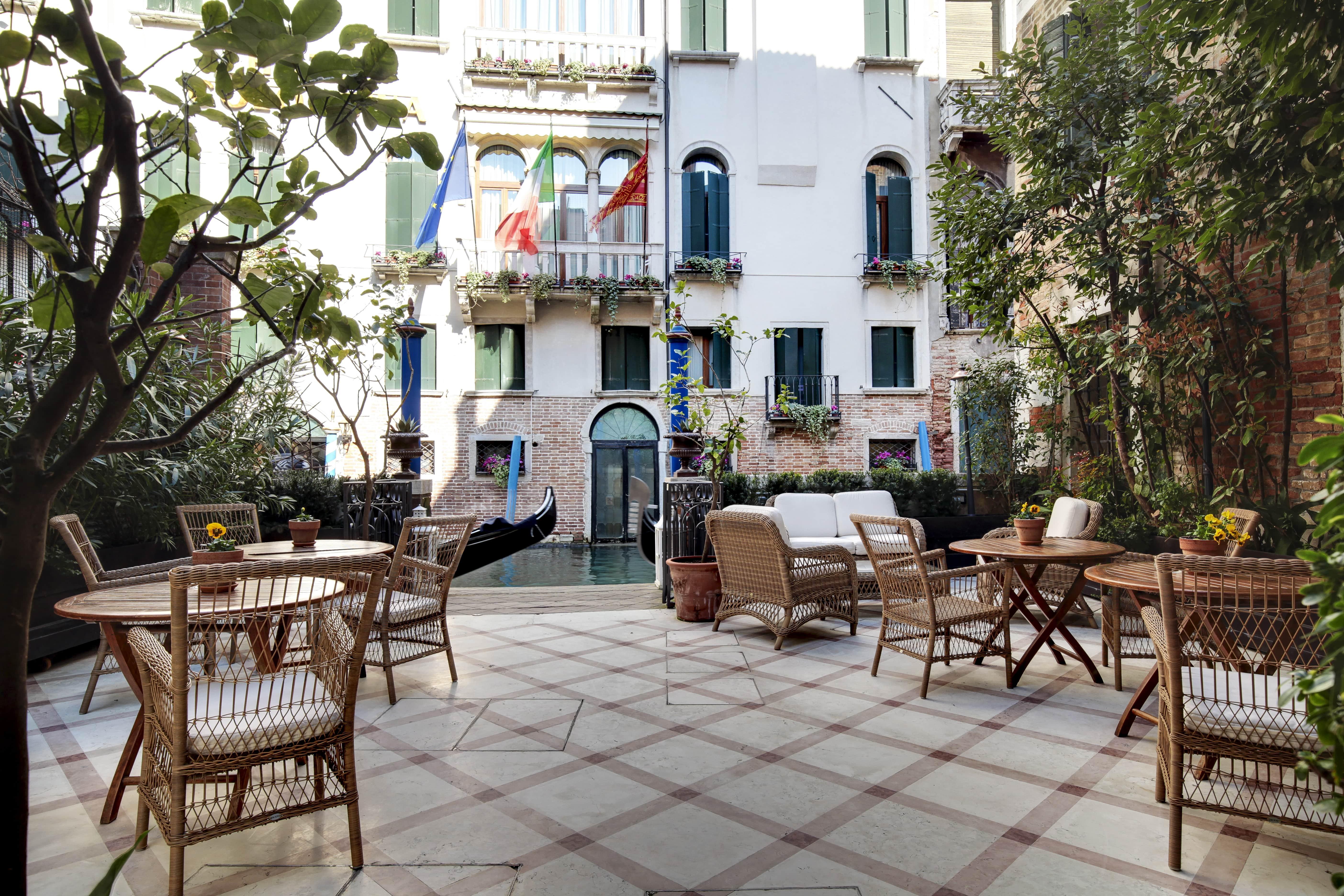 Hotel Dona Palace Venedig Exteriör bild